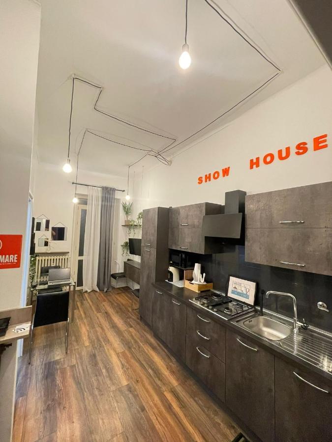 Show House Turin Extérieur photo