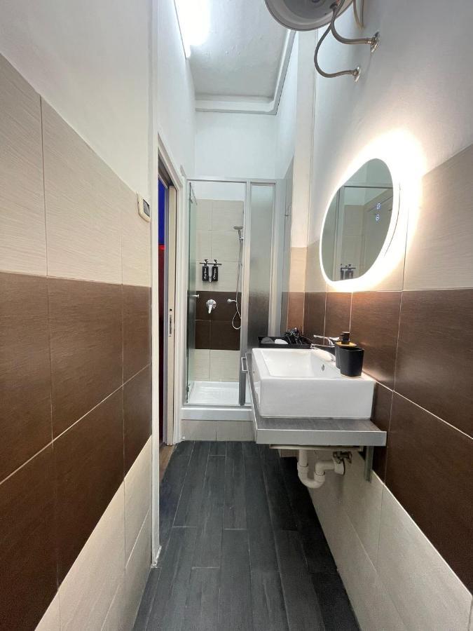 Show House Turin Extérieur photo